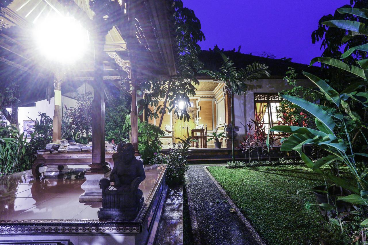 Отель Gusti Kaler House Убуд Экстерьер фото